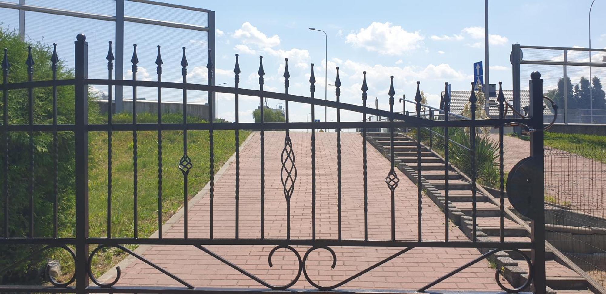 Апартаменти Біля Рондо - Mieszkanie Przy Rondzie Przemysl Exterior photo