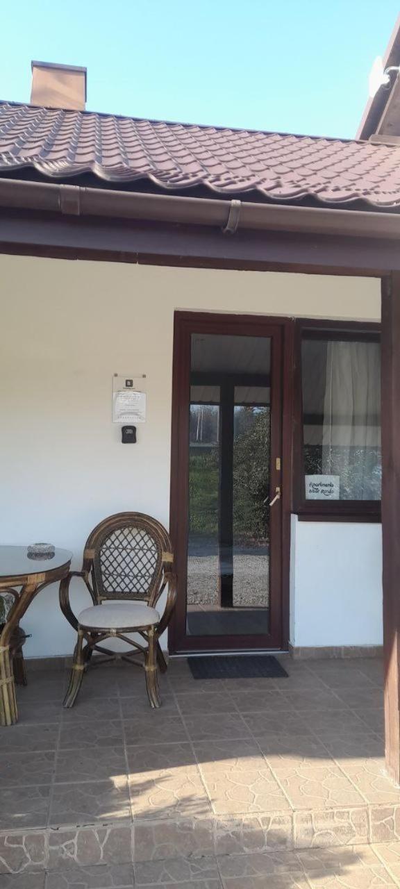 Апартаменти Біля Рондо - Mieszkanie Przy Rondzie Przemysl Exterior photo